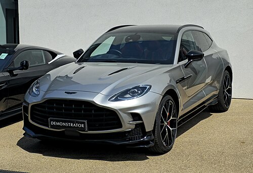 Aston Martin Dbx
