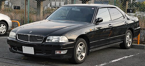 Nissan Leopard